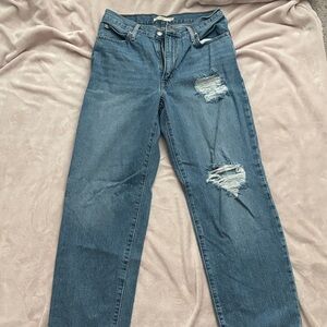 Women’s Levi’s 94 Baggy 
Size 29